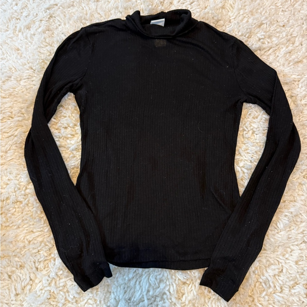H&M Black Long Sleeve Turtleneck Tee
